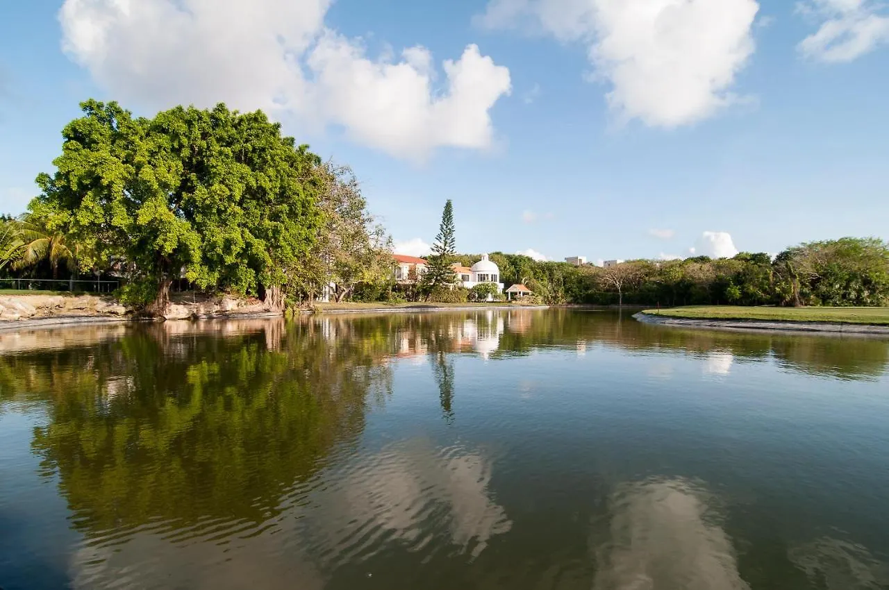 Villa La Paz Playa del Carmen Meksyk
