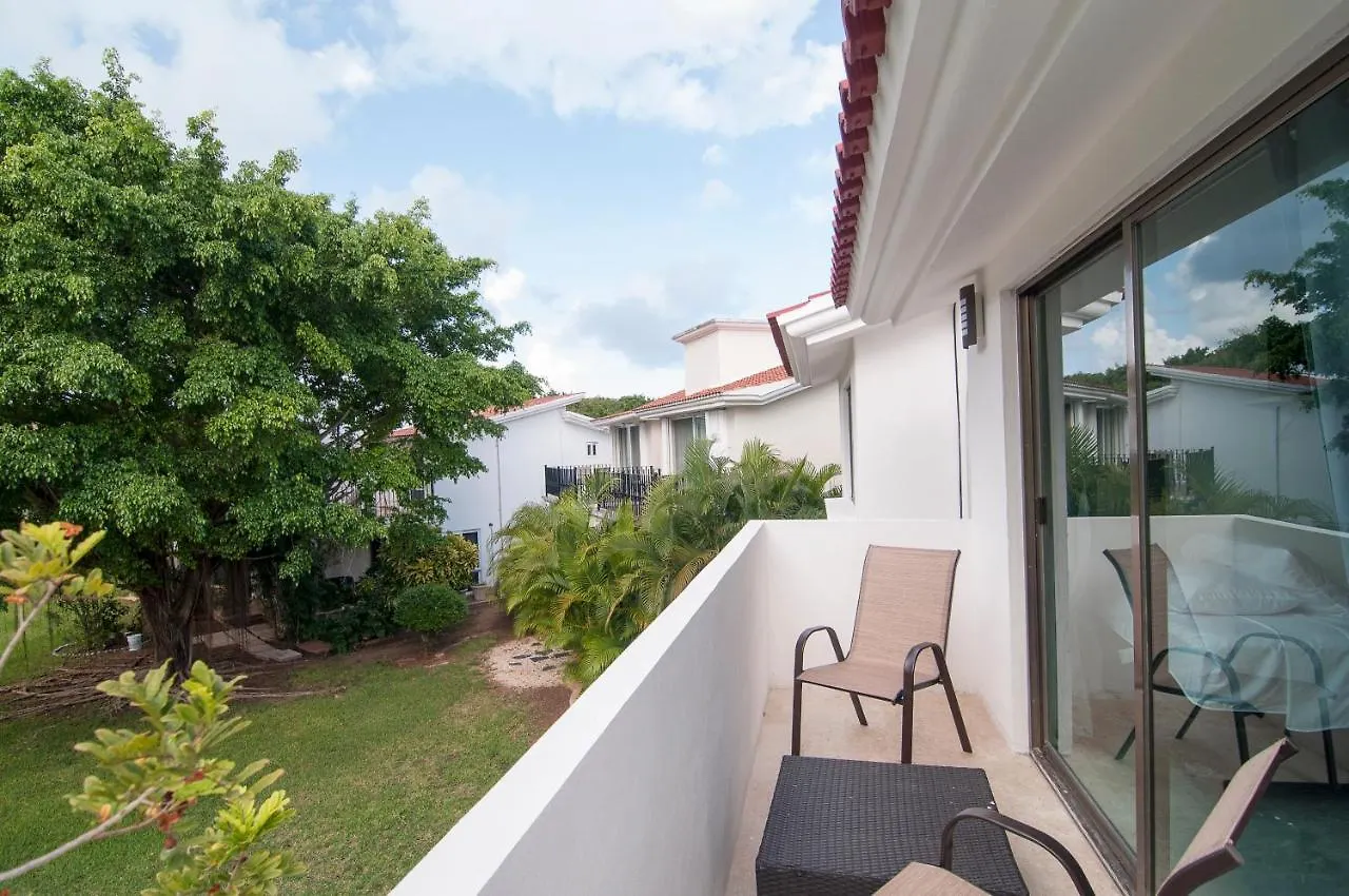 Villa La Paz Playa del Carmen Meksyk