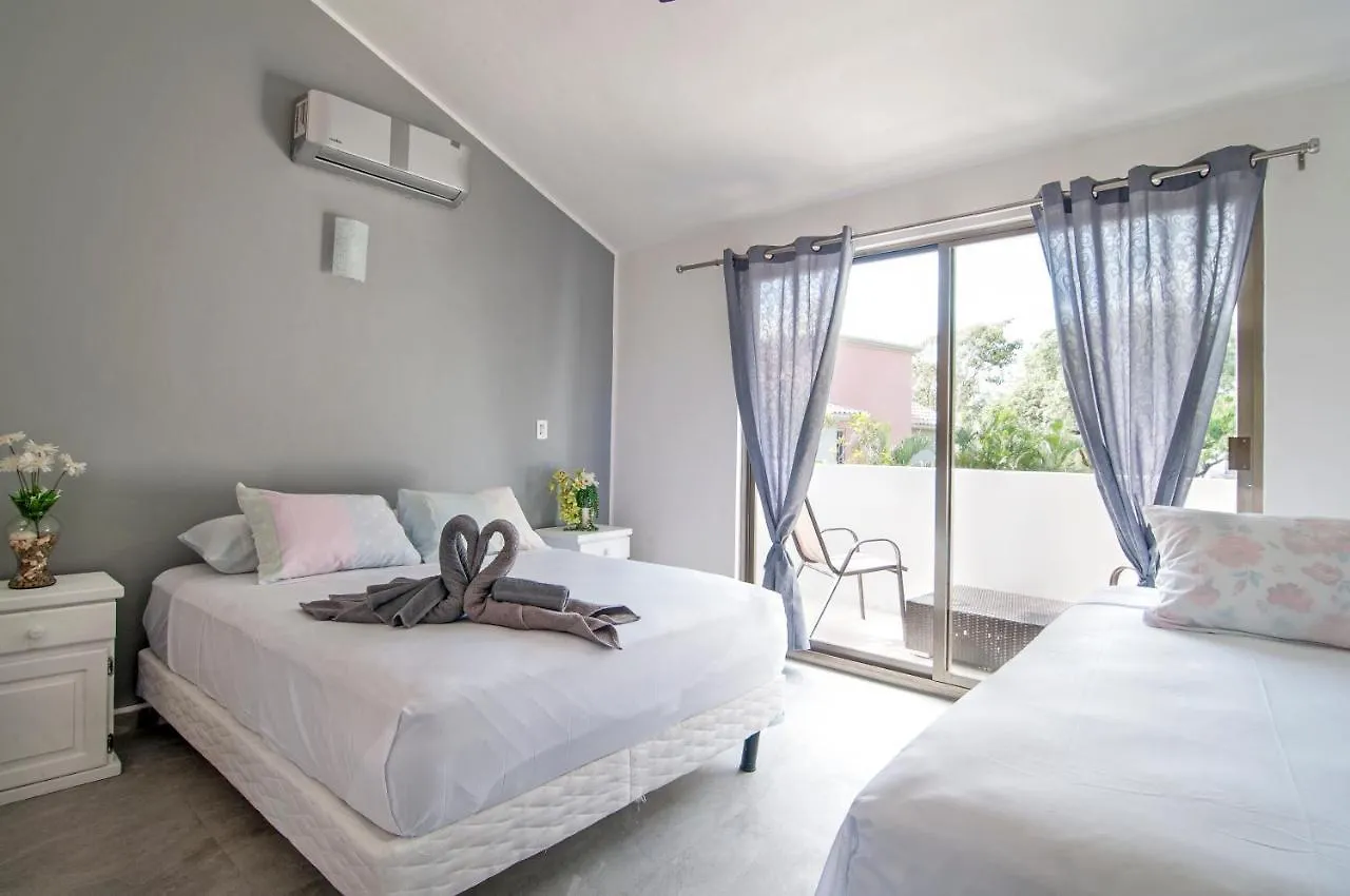Villa La Paz Playa del Carmen